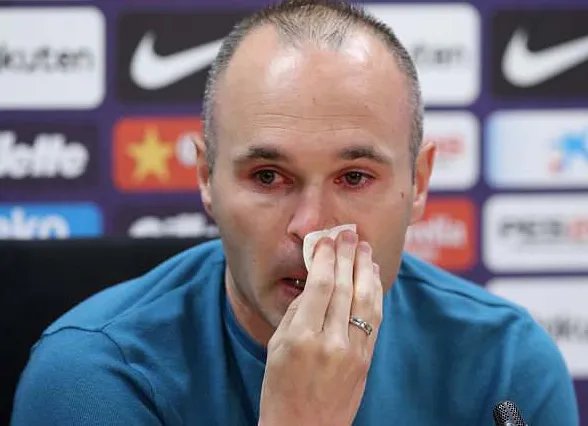 伊涅斯塔开发布会回答了哪些问题？