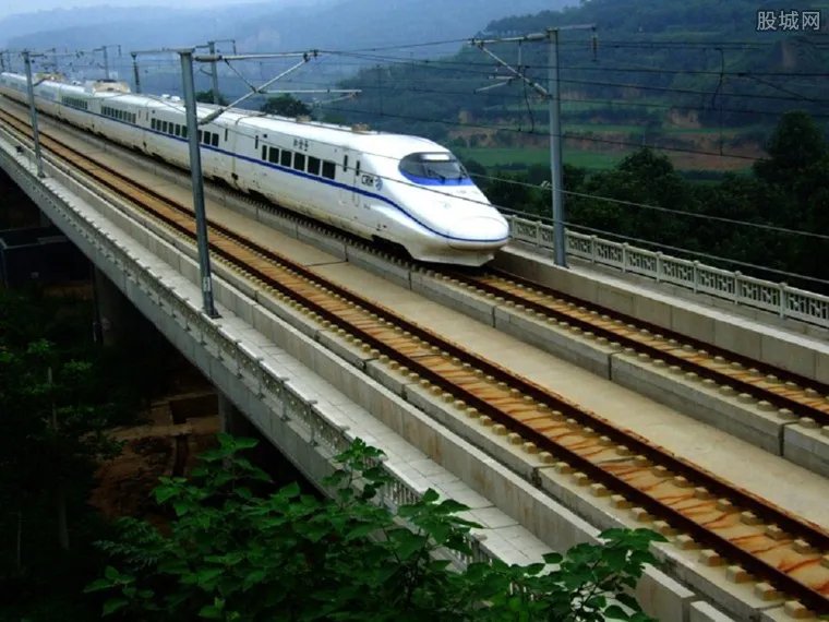 铁路新规5月1日实施 各位市民乘坐火车时要注意啦