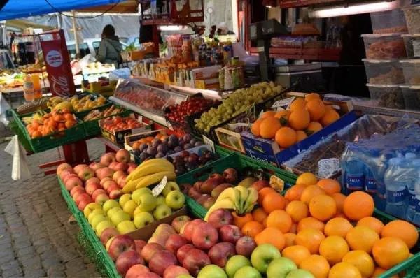 全国水果价格季节性下降，果农如何将利润最大化？