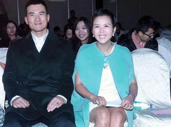 赫子铭否认离婚 赫子铭家庭背景显赫