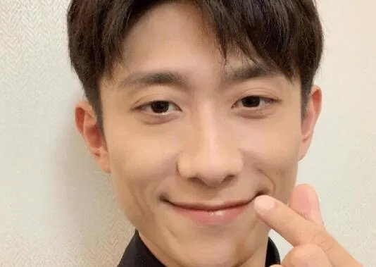 张一山恋情疑似曝光是怎么回事 张一山恋情疑似曝光是真的吗