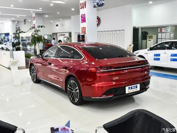 比亚迪汉终于要来了！就在今日上市，预售价23万起