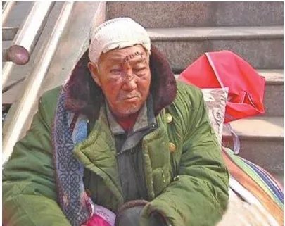 醉酒男霸座打人原因真相是什么？