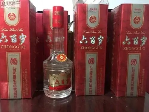 五粮液六百岁酒52度价格表 五粮液六百岁酒多少一瓶