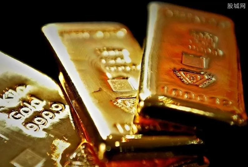 空姐夹6公斤黄金 携带多少黄金才不会违法？