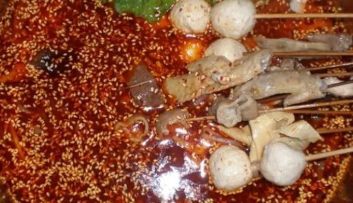 麻辣烫在韩受欢迎:其实,天下吃货一家人不是吗