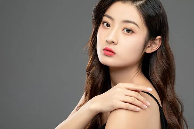 韩式眼妆的画法步骤 怎么化韩式大眼妆