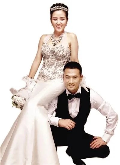 赫子铭否认离婚 赫子铭家庭背景显赫