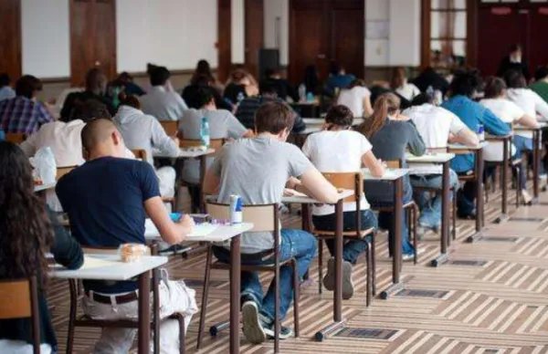 17省举行公务员省考笔试了？