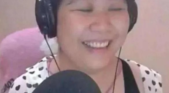 乔碧萝殿下直播间