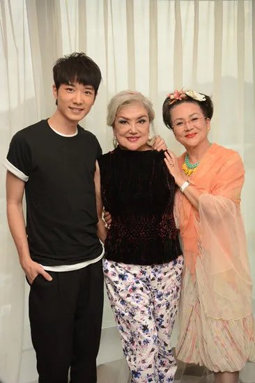 传邵音音儿子与张舒雅拍拖 母亲证实已分手