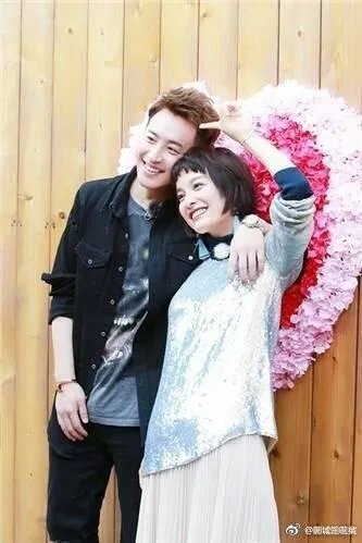 如何看待潘玮柏告白吴昕