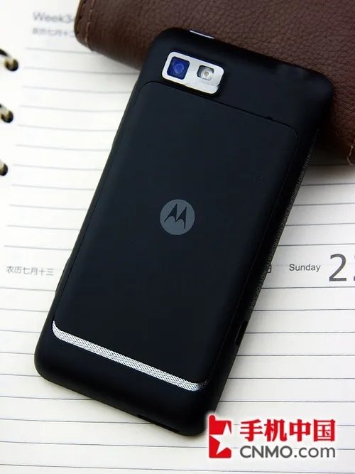 个性超薄4英寸大屏 摩托罗拉XT615评测