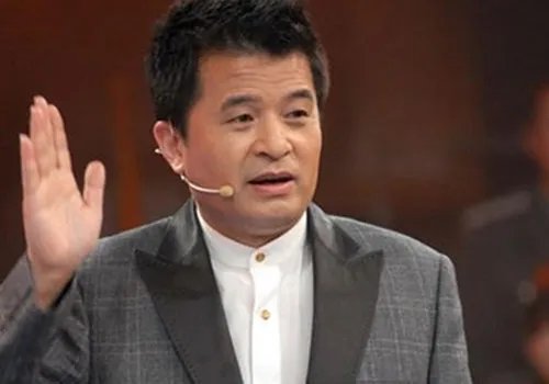 毕福剑唱评智取威虎山羞辱毛泽东 惨遭撤销形象大使