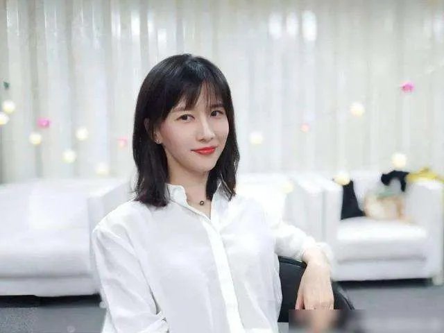 papi酱回应网络争议，你怎么看待？