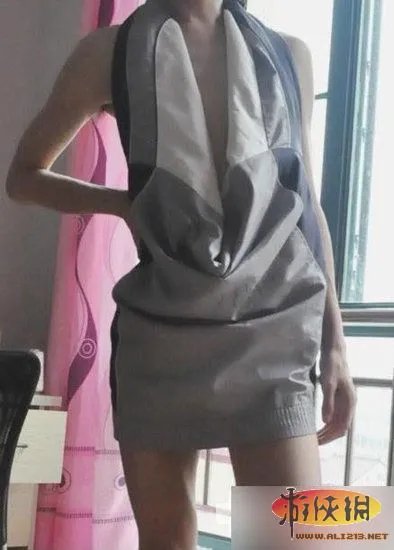 大奶&小内亮瞎双眼！细数校服的32种奇葩穿法