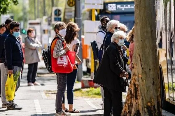 柏林宣布实施宵禁，德国民众对此做何回应？