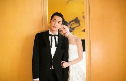 网曝唐艺昕领证当事人是如何回应的？