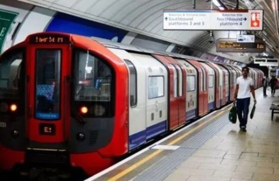 地铁吉祥物疑抄袭哪一家?