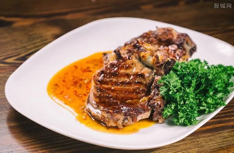 人造培根和牛排 美国开发的新产品你敢吃吗？