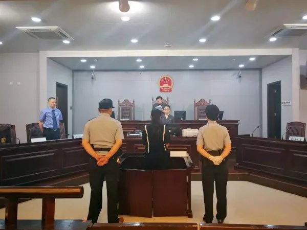 全国首例“微信解封”入罪案宣判，帮人解封微信也犯法吗？