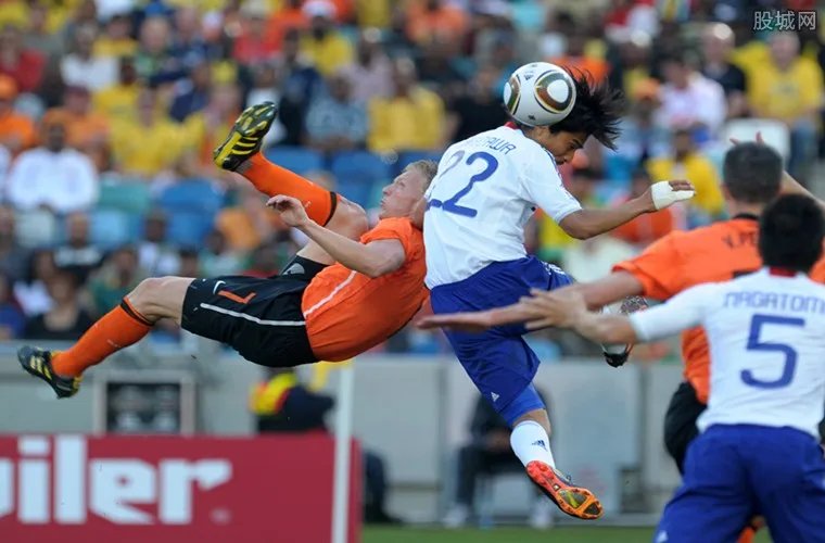 俄世界杯球迷免签 只需凭世界杯门票和电子观众卡即可