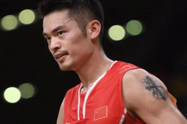 韩国羽毛球公开赛林丹首轮遭淘汰,他是否该真的向赛场告别了?