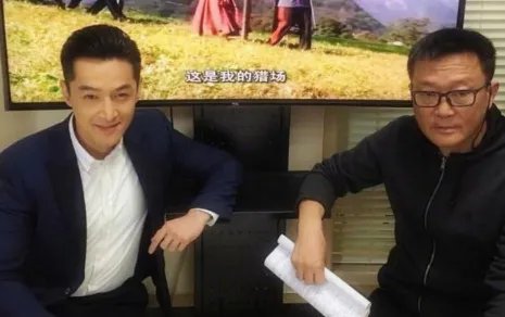 胡歌如何声援猎场导演？