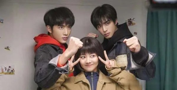 谭松韵妈妈被撞案将开庭，她妈妈是什么时候被撞的？