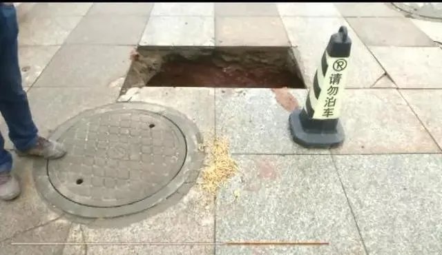 南昌市民等绿灯时，路面塌陷掉了下去，怎么看？