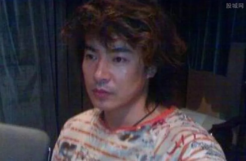 于波和杨俊毅不和是怎么回事 二人难道是亲兄弟？