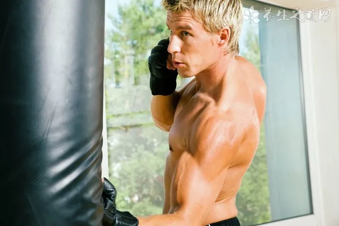 德西利奥大腿撕裂 肌肉撕裂怎么办