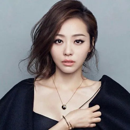 张靓颖怒退ema不是偶发事件 张靓颖怒退ema真实原因