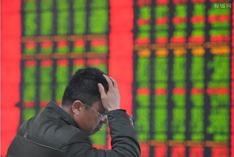 美国股市暴跌 全球股市暴跌的原因是什么