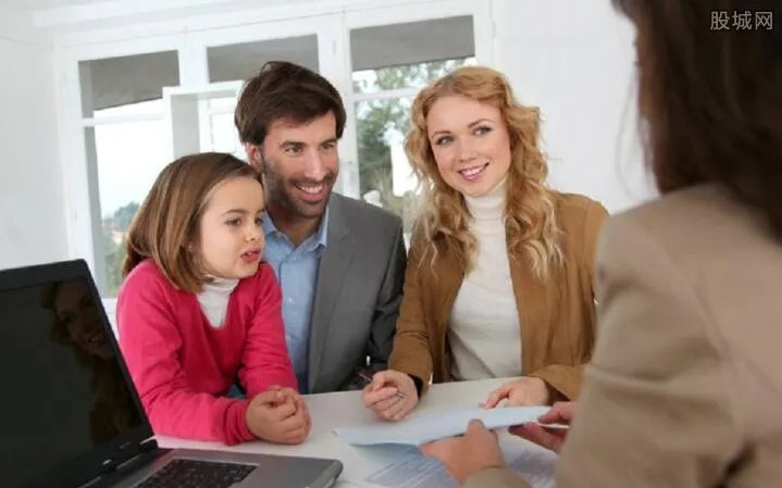 公司出租亡妻慈父 揭秘租人行业火爆的原因