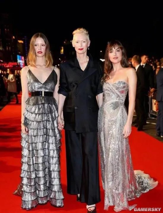 她是好莱坞最炫酷的女神 雌雄同体让人分不清性别