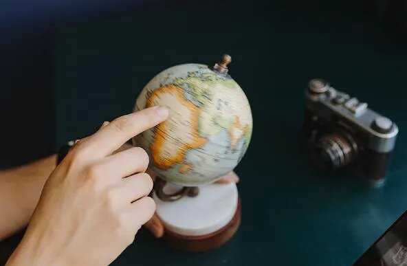 地球为什么是圆的