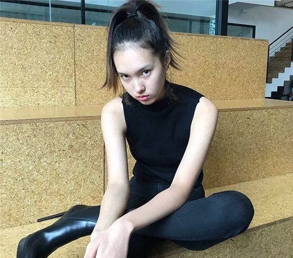 储镒恬个人资料?