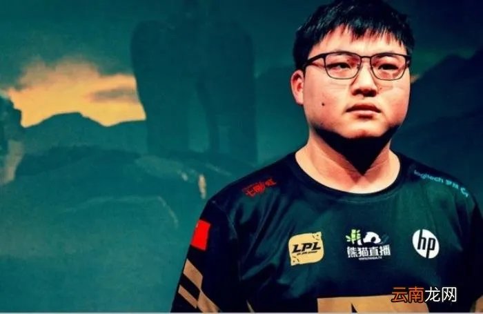 RNG拿下世界冠军 RNG获世界赛冠军