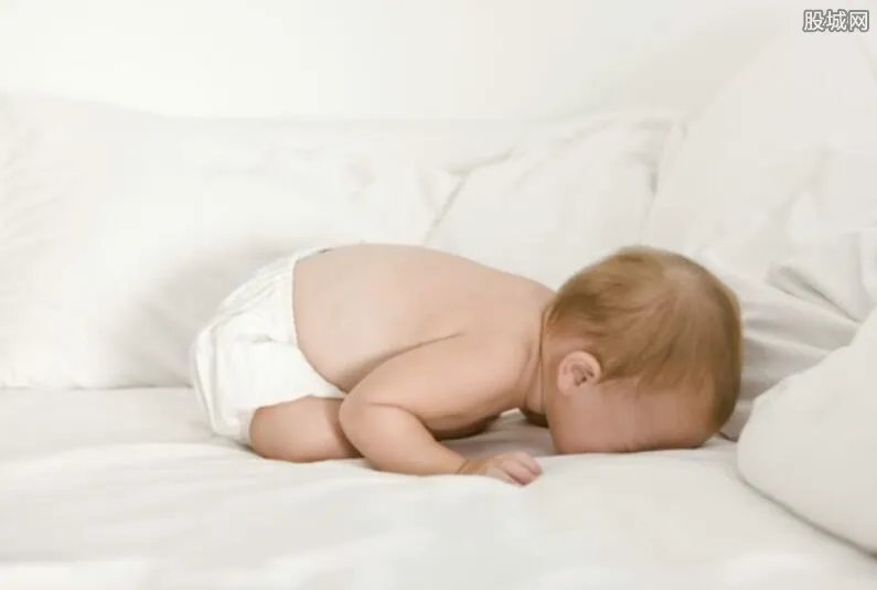 70后彷徨二孩 预计高龄产妇将逐年增多