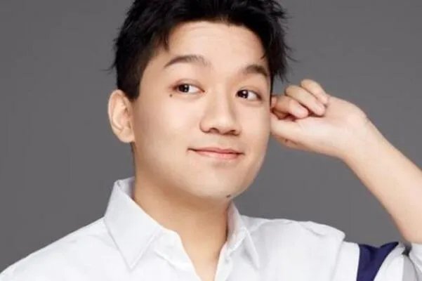 家有儿女哪个童星死了?没有去世(发展的很稳定)