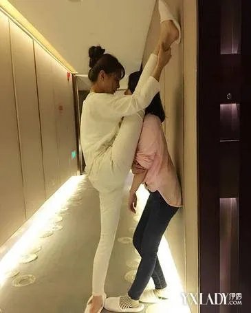 沈梦辰腿劈男嘉宾细长直瘦腿方法