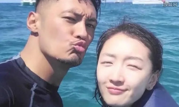 余文乐周冬雨真实情况 宇宙夫妇被爆出逢场作戏