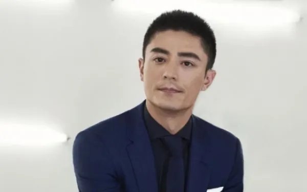 梦里她跪在朝堂之上小说莫颜溪寅殊完整版阅读