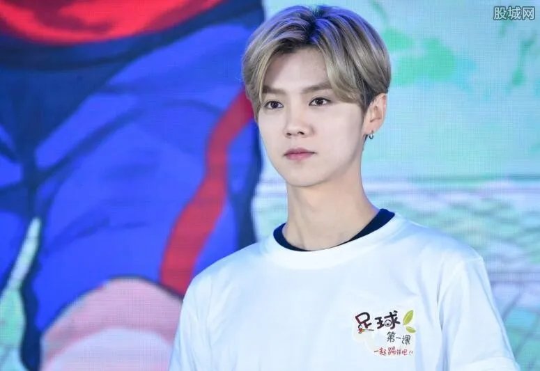 鹿晗退出跑男录制 竟是得罪这个大人物被封杀了