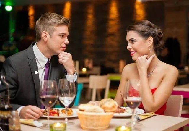 怎么和男生聊天找话题 怎么聊天让男生越来越喜欢你