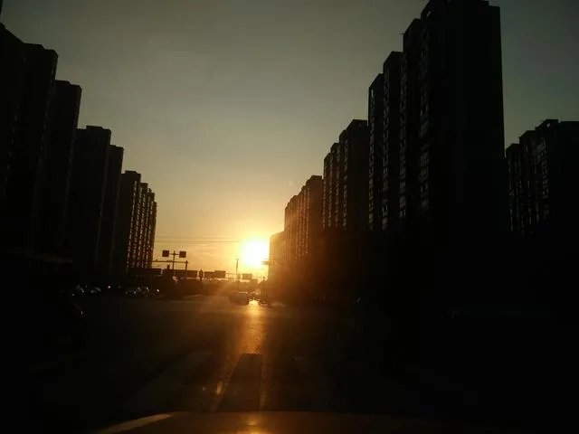 北京一专车司机车内死亡，滴滴称事发时未接单，这事你怎么看？