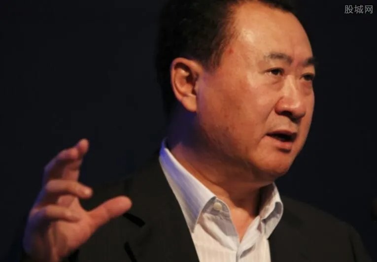 王健林景甜是什么关系 景甜是小三还是私生女？