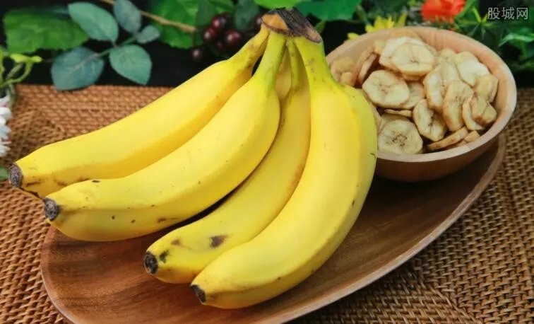 香蕉崩完凤梨崩 台湾水果滞销情况越来越严重