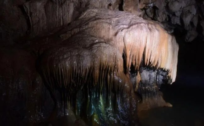 陕西世界级天坑群 景色绝美科考价值大